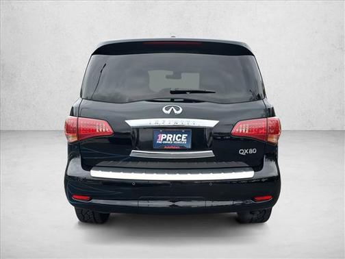 2016 INFINITI QX80 Base