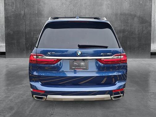 2022 BMW X7 xDrive40i
