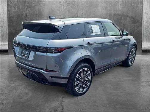 2024 Land Rover Range Rover Evoque Dynamic SE