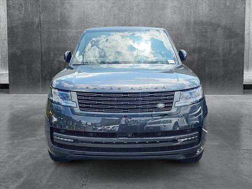 2025 Land Rover Range Rover P530 SE 7 Seat