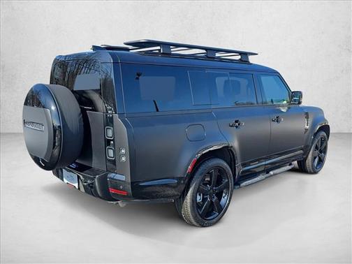 2026 Land Rover Defender P400 X-Dynamic SE