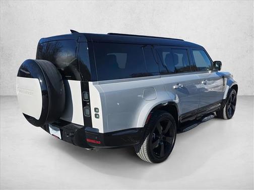 2026 Land Rover Defender P400 X-Dynamic SE