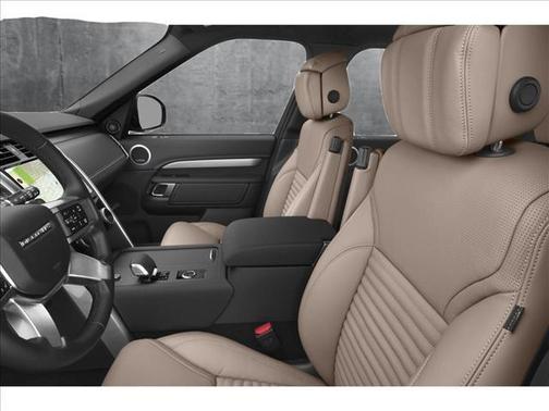 2025 Land Rover Discovery P300 Dynamic SE
