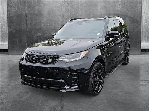 2025 Land Rover Discovery P300 Dynamic SE