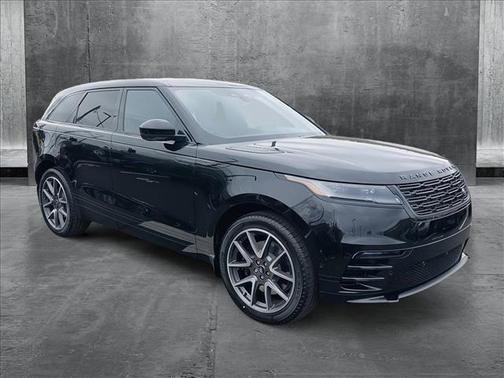 2026 Land Rover Range Rover Velar P250 SE R-Dynamic