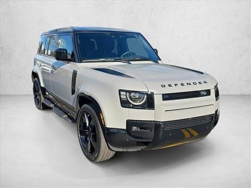 2026 Land Rover Defender X-Dynamic SE