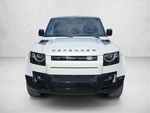 2026 Land Rover Defender X-Dynamic SE