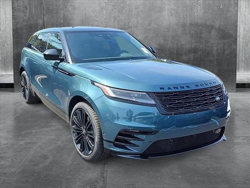2026 Land Rover Range Rover Velar Dynamic SE