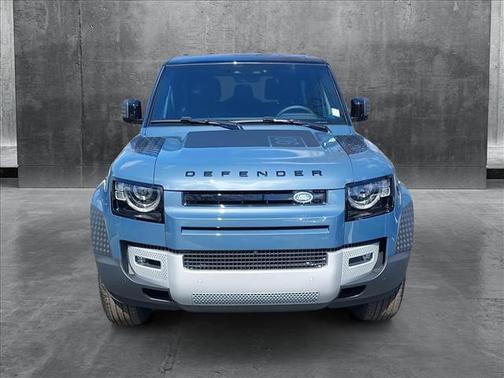 2025 Land Rover Defender 90 P300 S