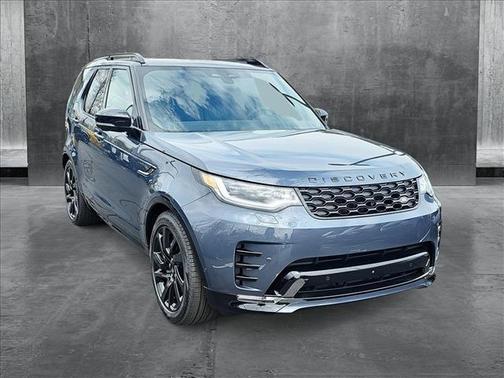 2025 Land Rover Discovery P300 Dynamic SE