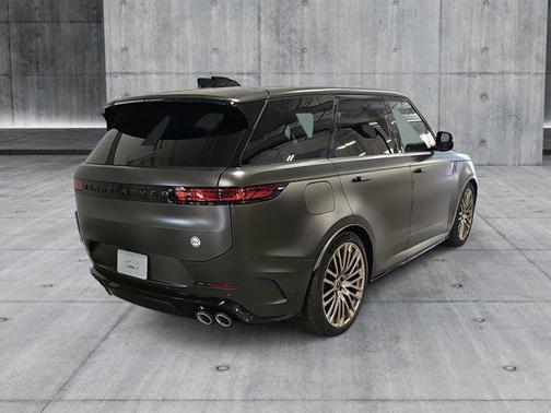 2025 Land Rover Range Rover Sport P635 SV Edition Two