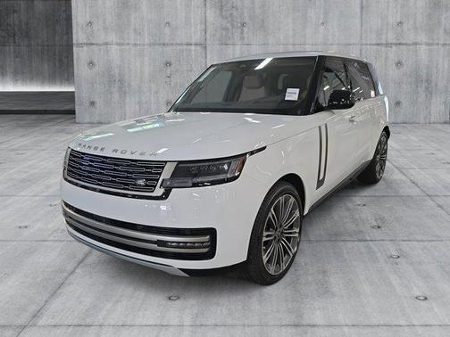 2025 Land Rover Range Rover P530 SE 7 Seat