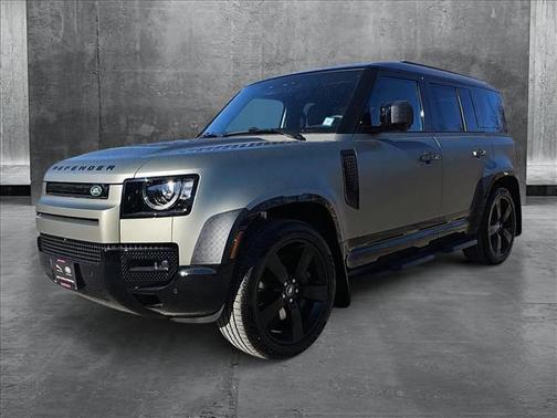 2025 Land Rover Defender 110 P400 X-Dynamic SE