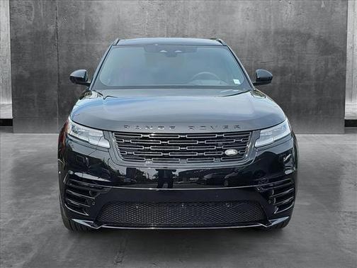 2026 Land Rover Range Rover Velar P250 SE R-Dynamic