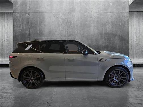 2025 Land Rover Range Rover Sport P635 SV Edition Two