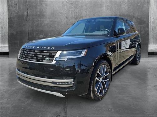 2025 Land Rover Range Rover P550e SE