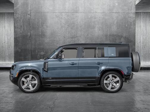 2025 Land Rover Defender 110 P500 X-Dynamic SE