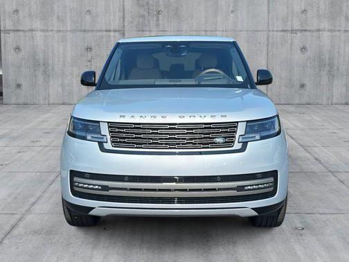 2025 Land Rover Range Rover P400 SE 7 Seat