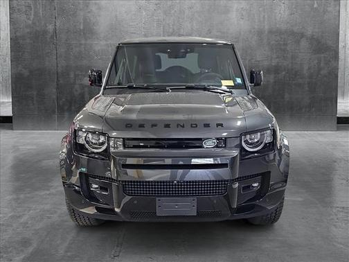 2023 Land Rover Defender 90 Carpathian Edition