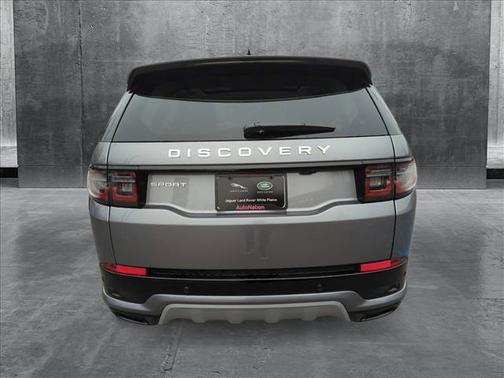 2024 Land Rover Discovery Sport Core S