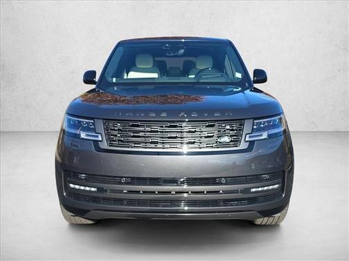 2025 Land Rover Range Rover P400 SE 7 Seat
