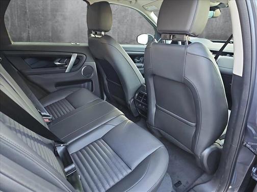 2025 Land Rover Discovery Sport S