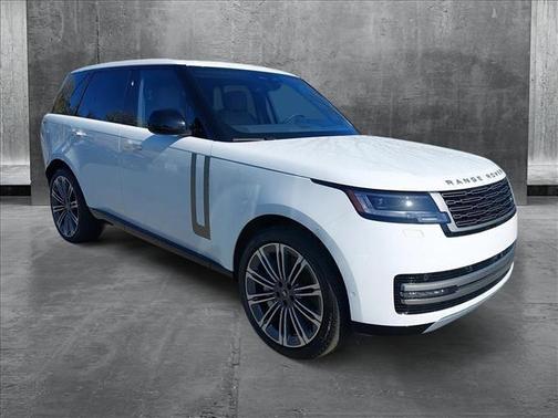 2025 Land Rover Range Rover P530 SE