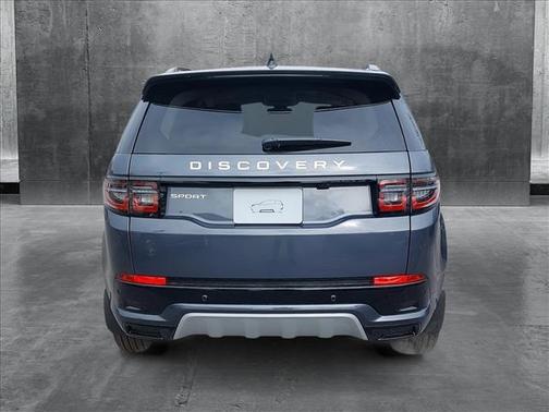 2025 Land Rover Discovery Sport S