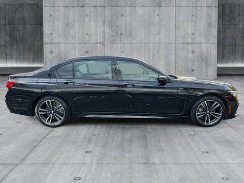 2020 BMW 750 i xDrive