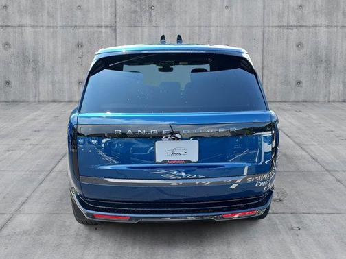 2025 Land Rover Range Rover P530 SE
