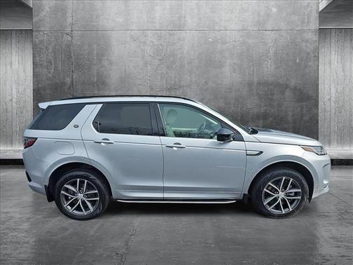 2025 Land Rover Discovery Sport S