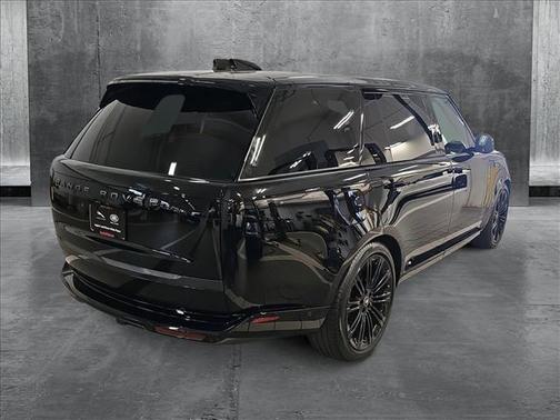 2024 Land Rover Range Rover P530 Autobiography