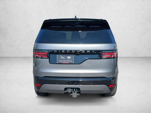 2024 Land Rover Discovery Dynamic SE