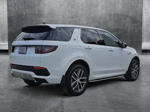 2025 Land Rover Discovery Sport S