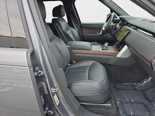 2023 Land Rover Range Rover P530 SE