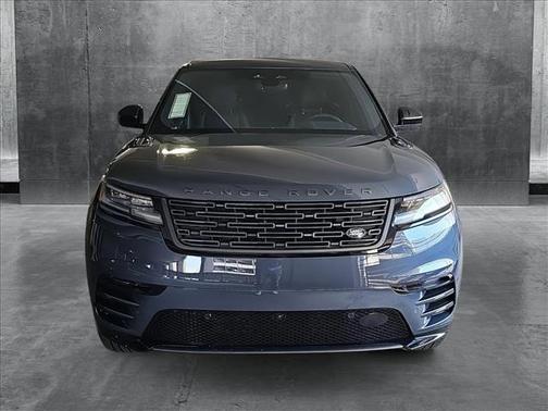 2026 Land Rover Range Rover Velar P250 SE R-Dynamic