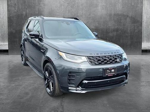 2025 Land Rover Discovery P300 Dynamic SE
