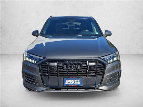 2022 Audi Q7 45 Premium Plus
