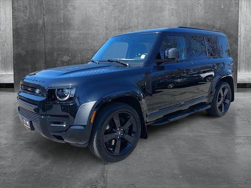 2025 Land Rover Defender 110 P400 X-Dynamic SE