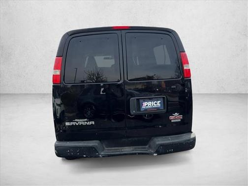 2017 GMC Savana 3500 LS