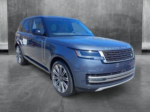 2025 Land Rover Range Rover P530 SE