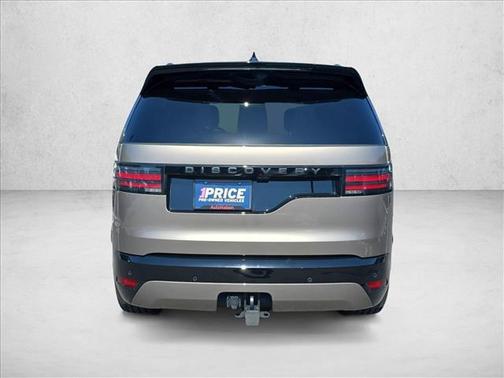 Lantau Bronze Metallic 2025 Land Rover Discovery P360 Dynamic SE