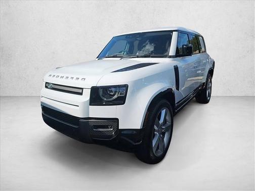Fuji White 2025 Land Rover Defender 110 P500 X-Dynamic SE