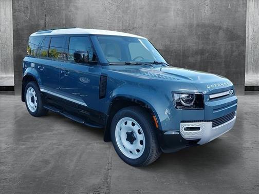 2025 Land Rover Defender 110 P300