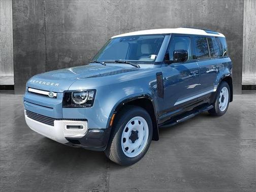 2025 Land Rover Defender 110 P300