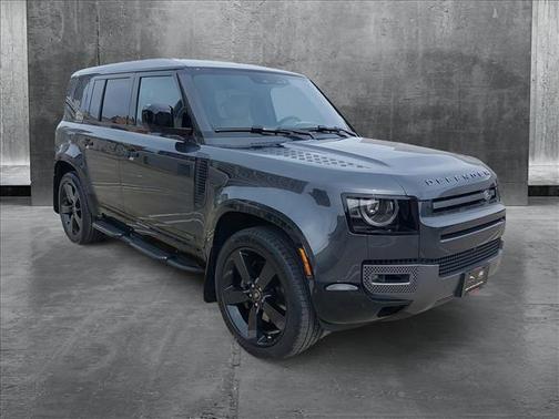 2025 Land Rover Defender 110 V8