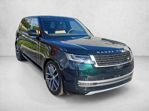 2025 Land Rover Range Rover P400 SE