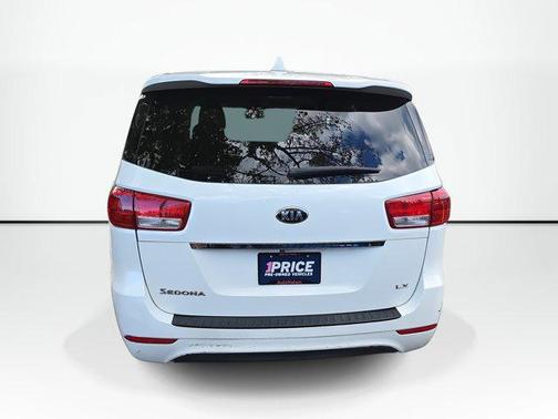 2018 Kia Sedona LX