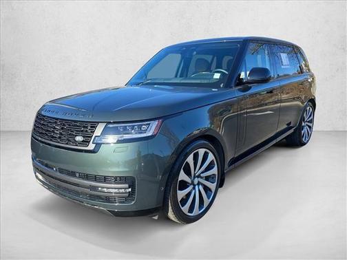 2025 Land Rover Range Rover SE