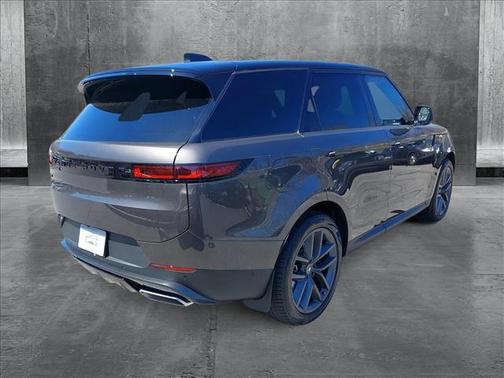 2025 Land Rover Range Rover Sport SE